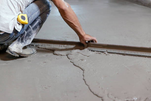 Best Concrete Pool Decks in New Baltimore, MI